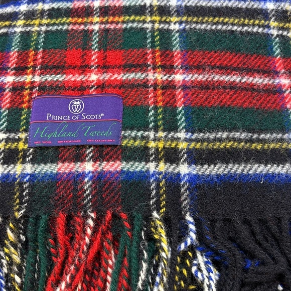 Prince of Scots
Tartan Tweed Fluffy Throw - Picture 2 of 4